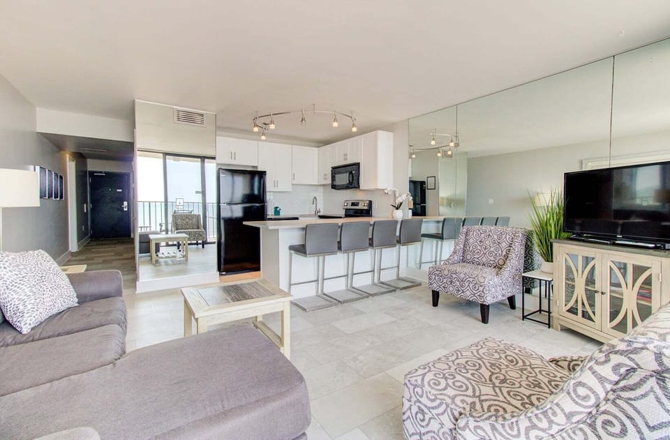 Atlantic Towers 512-print-007-043-Main Living Area-4200x2760-300dpi