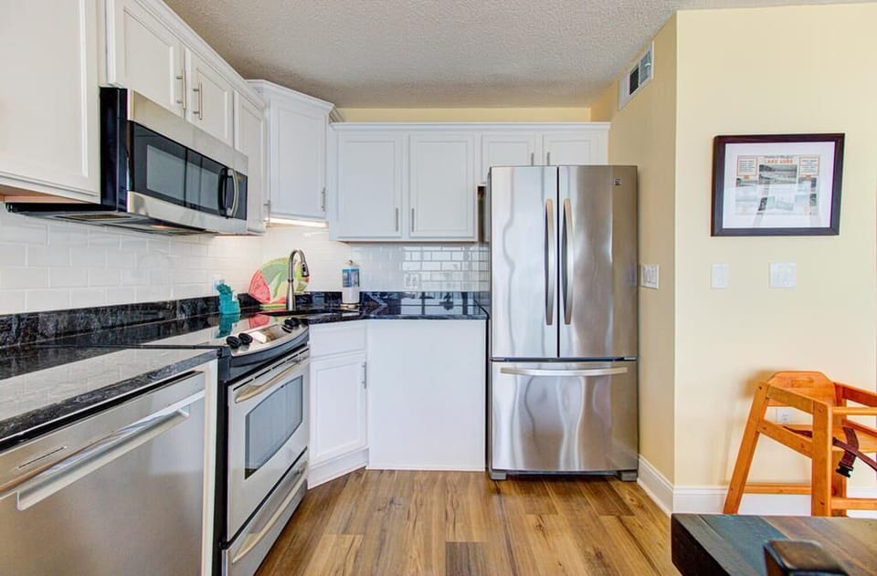 Atlantic Towers 1110-large-015-023-Kitchen-1500x986-72dpi