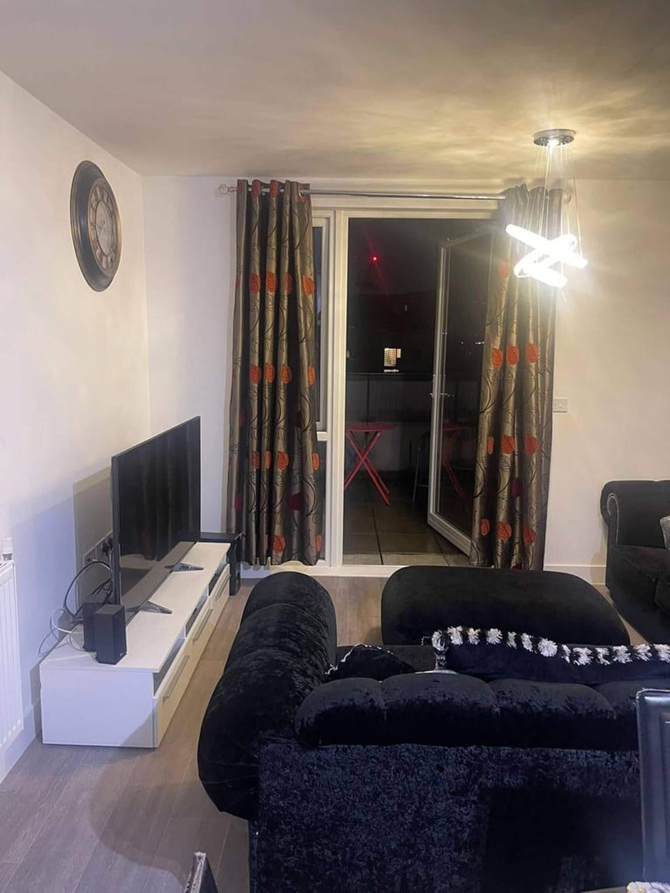 Apartment, 1 Bedroom, Accessible, Balcony | Living room