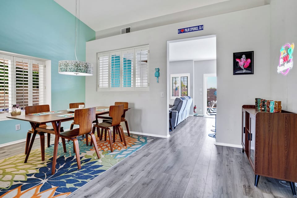 House, Multiple Beds, Pool Access, Mountain View (Shannon 2) | Dining