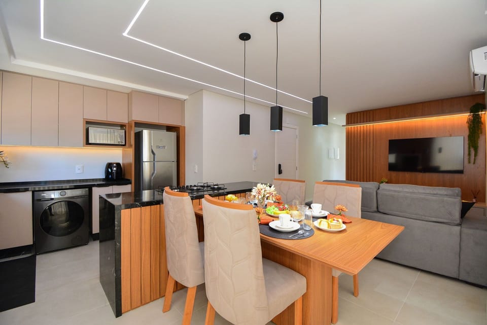 Apartment | Dining