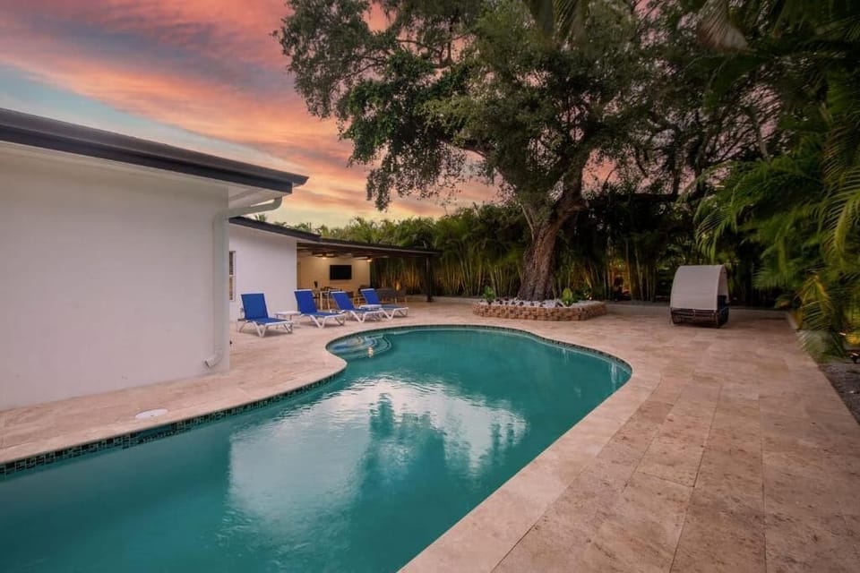 Comfort Villa | Pool | Outdoor pool