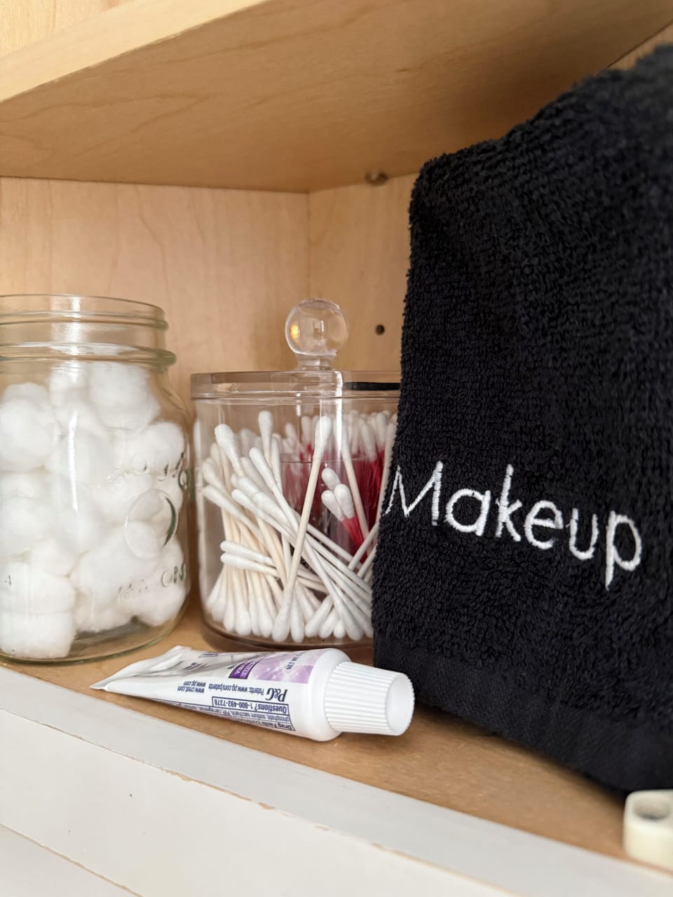 Bathroom amenities
