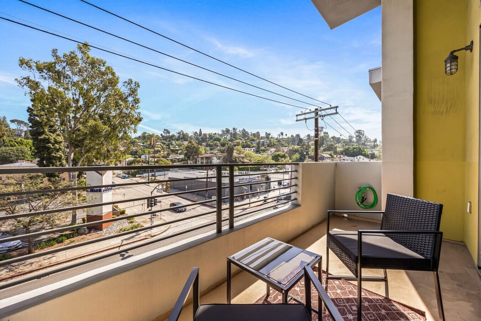 Perched perfectly within the vibrant pulse of Silver Lake.