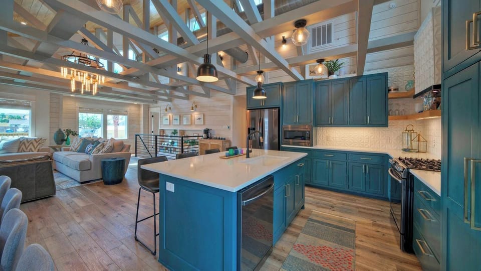 House (Multiple Bedrooms) | Interior