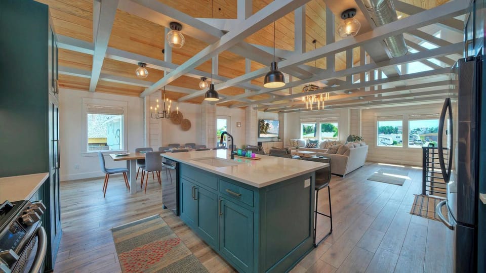 House (Multiple Bedrooms) | Interior