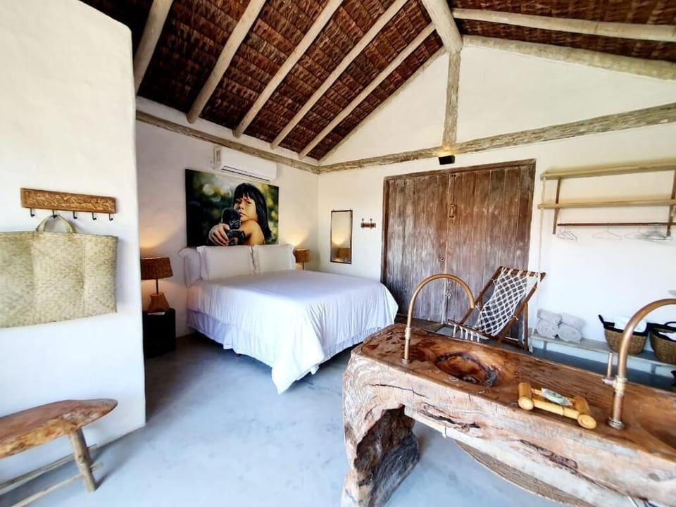 Luxury Double Room, Courtyard View | Egyptian cotton sheets, premium bedding, pillowtop beds, minibar