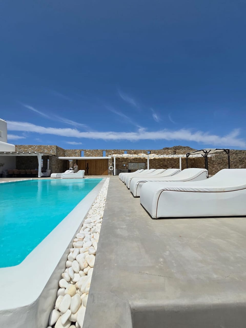 House | 8 bedrooms