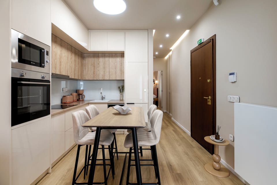 Superior Apartment, City View | Private kitchen | Full-size fridge, microwave, oven, stovetop