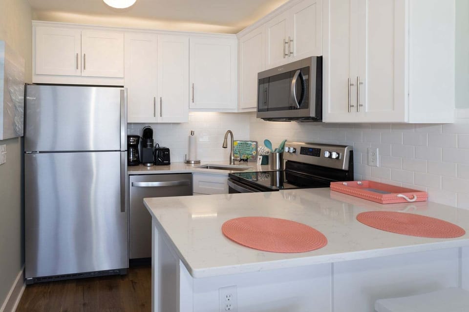 Kitchen with bar seating