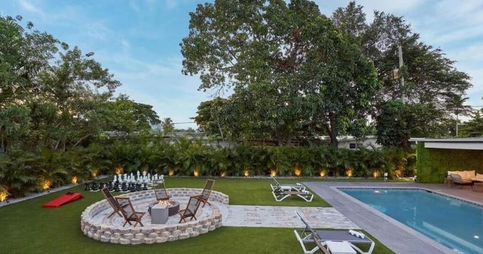 Comfort Villa | Pool | Outdoor pool