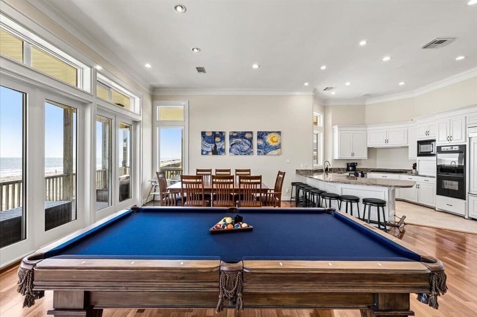 Entertainment room with pool table and open layout perfect for groups