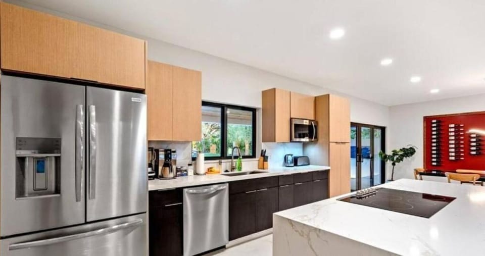 Comfort Villa | Private kitchen | Coffee/tea maker