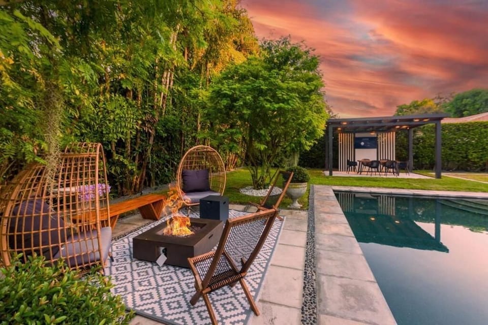 Comfort Villa | Pool | Outdoor pool