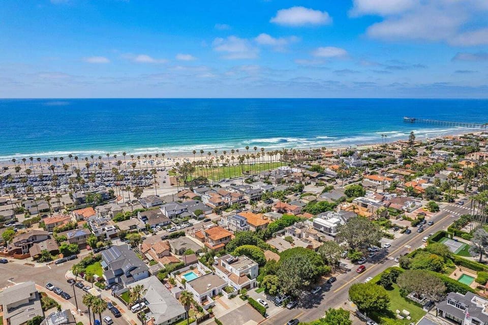 Located just a few blocks from La Jolla Shores Beach.