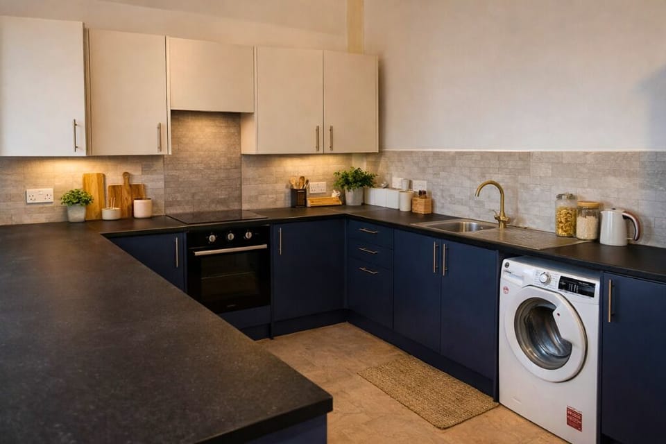 A modern, fully equipped kitchen with plenty of workspace, designed for easy cooking whether you're preparing a quick breakfast or a full meal.