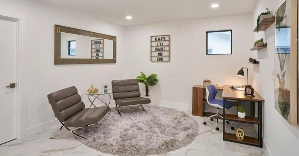Comfort Villa | Living room | Flat-screen TV