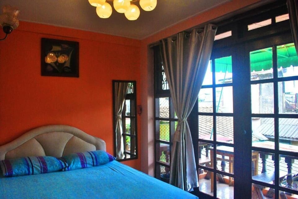 Basic Studio, Balcony, City View | Desk, soundproofing, iron/ironing board, WiFi (free)
