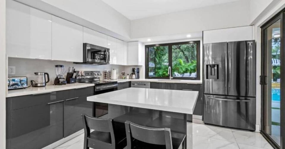 Comfort Villa | Private kitchen | Coffee/tea maker