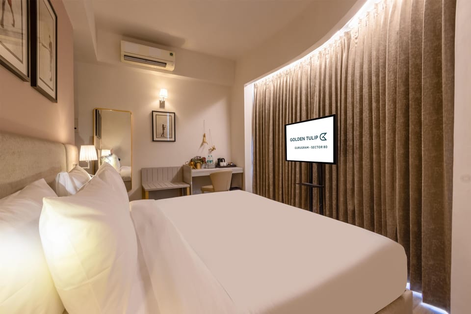 Standard Room, 1 Double Bed | Hypo-allergenic bedding available, desk, laptop workspace