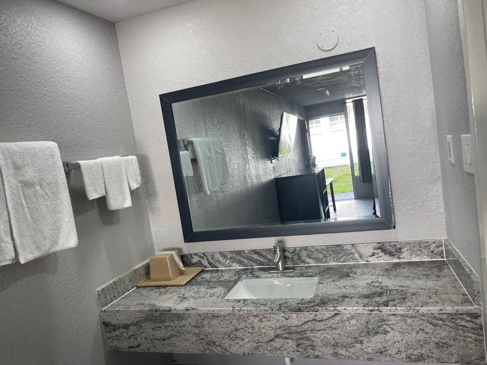 Hair dryer, towels