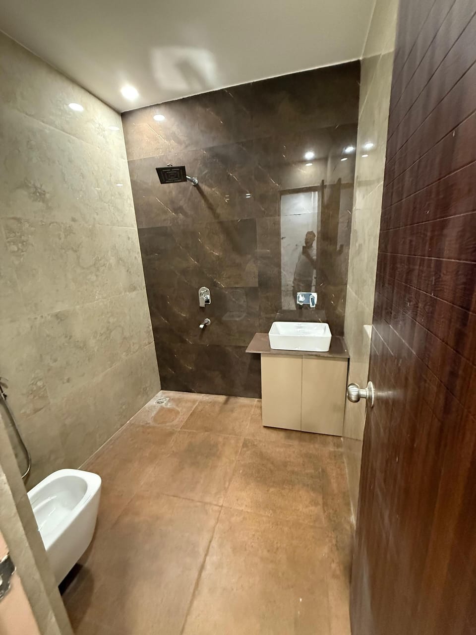 Luxury Room | Rollaway beds, free WiFi, bed sheets