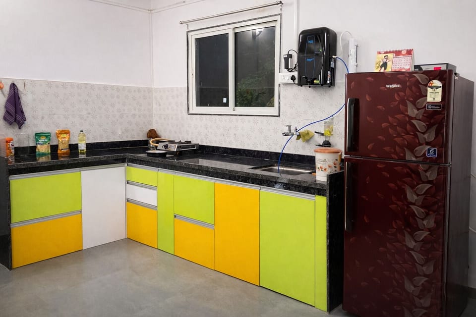 Premium Villa, Patio, Lake View | Private kitchen | Fridge, toaster, cookware/dishes/utensils, spices