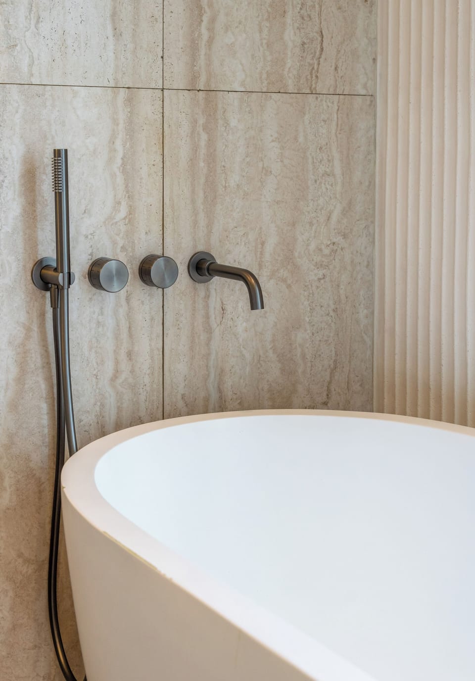 Shower, hair dryer, bathrobes, slippers