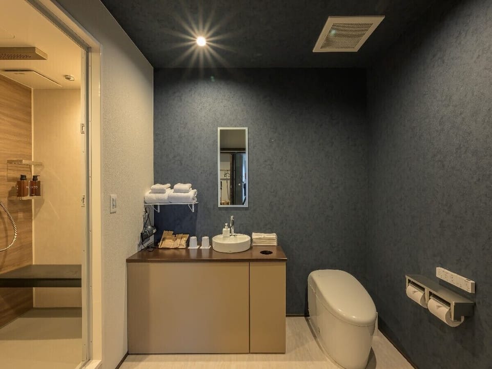 Grand Twin Room | In-room safe, iron/ironing board, free WiFi