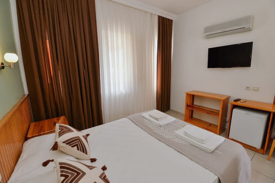 Classic Double or Twin Room, Balcony, Pool View | In-room safe, free WiFi