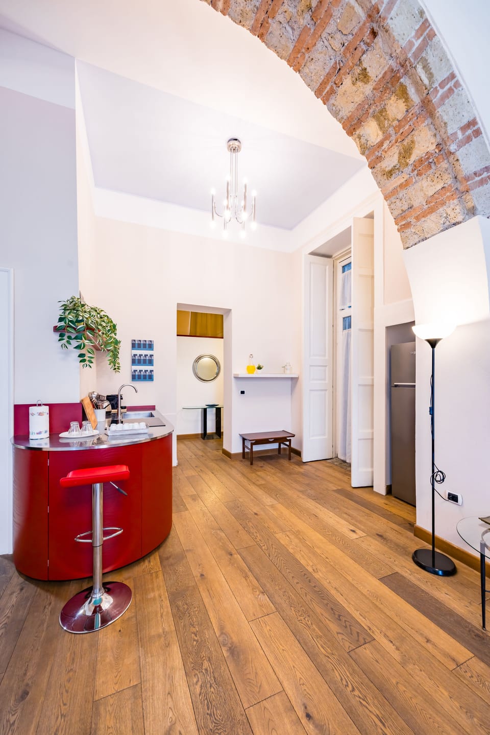 Apartment (1 Bedroom) | Living area | TV
