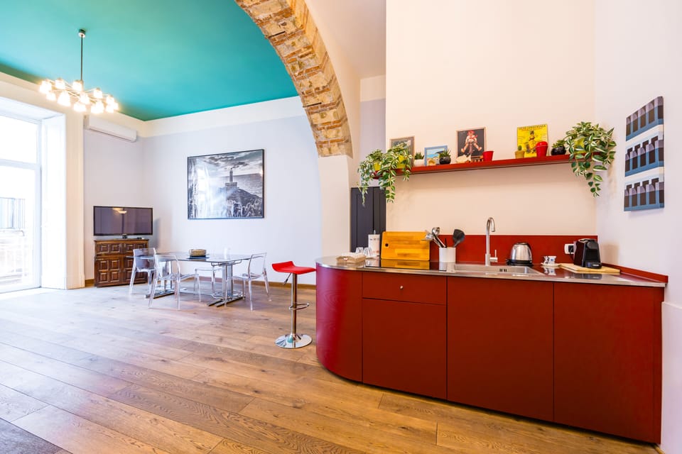 Apartment (1 Bedroom) | Private kitchen | Espresso maker, electric kettle