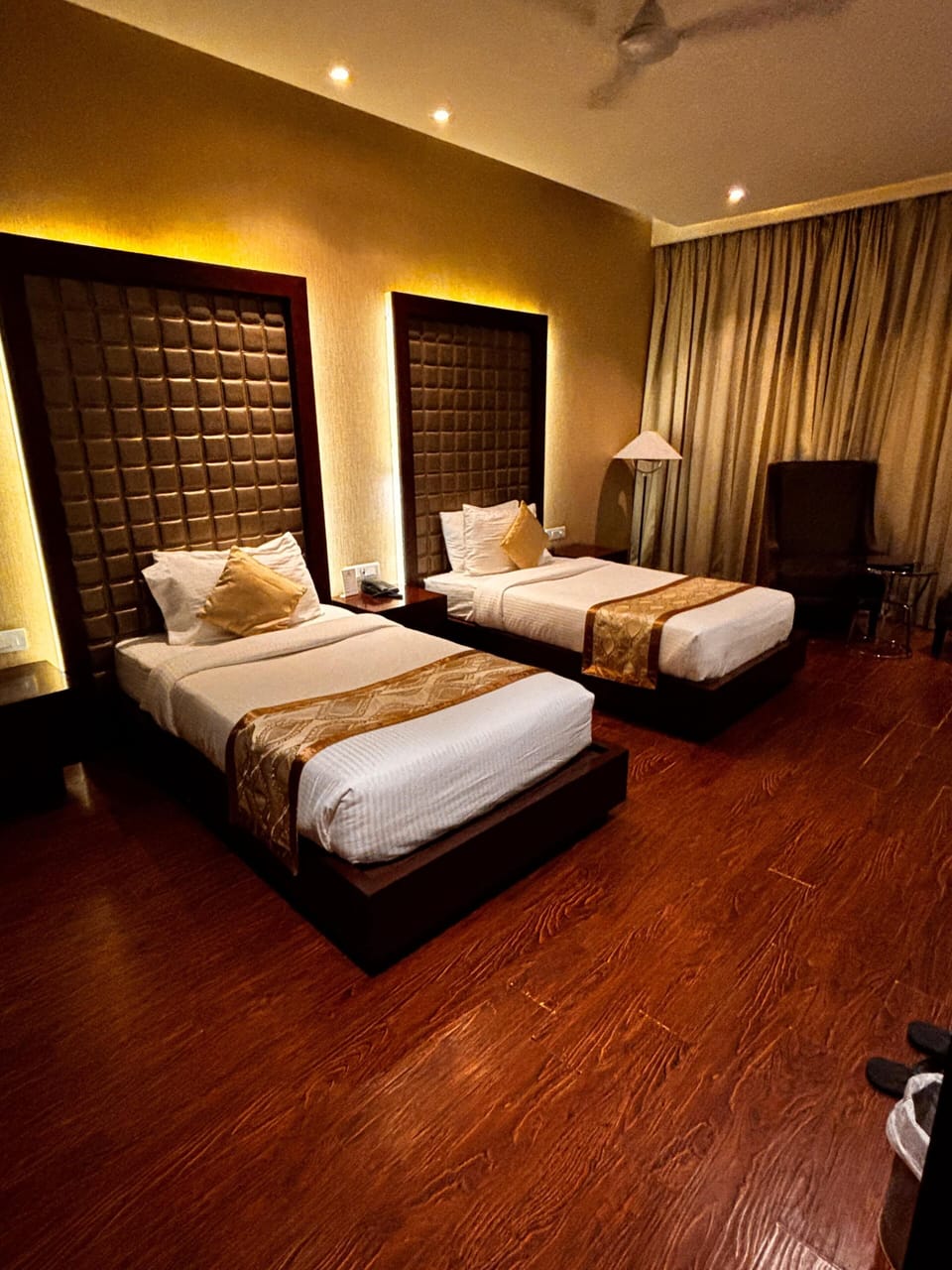 Superior Double or Twin Room | Iron/ironing board, free WiFi
