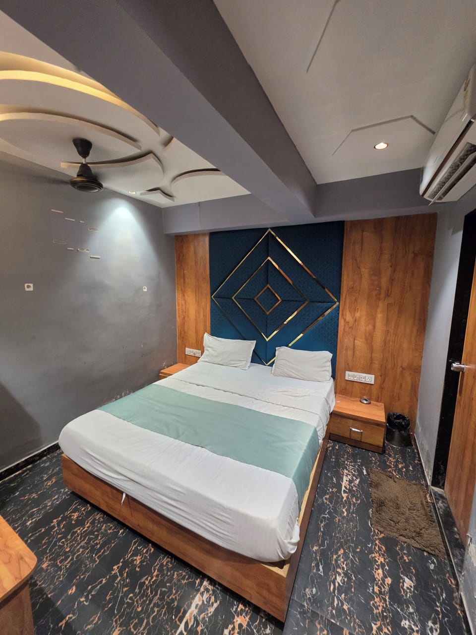 Deluxe Double Room, City View | In-room safe, desk, laptop workspace, iron/ironing board