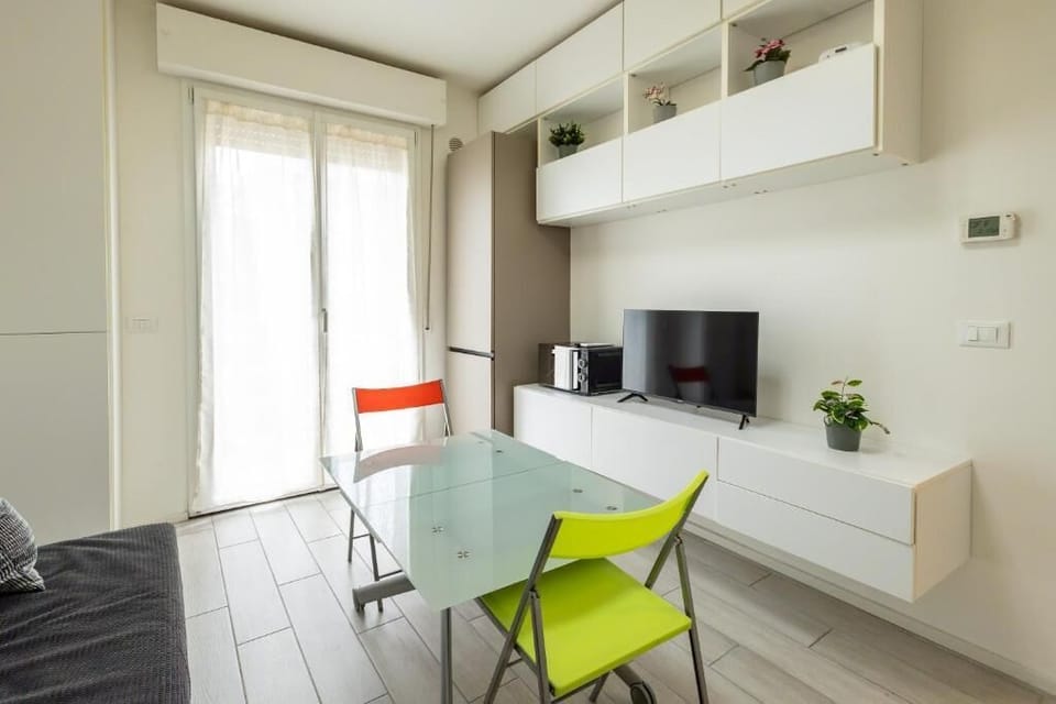 Apartment, Balcony, Courtyard View | Living area