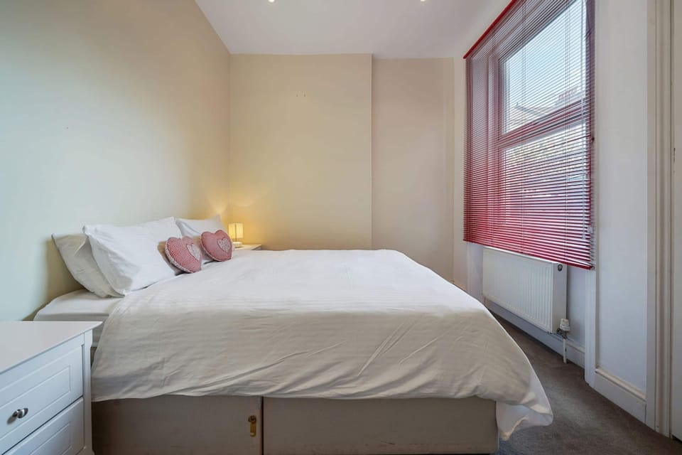 House | 1 bedroom