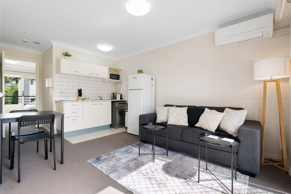Apartment | Living room