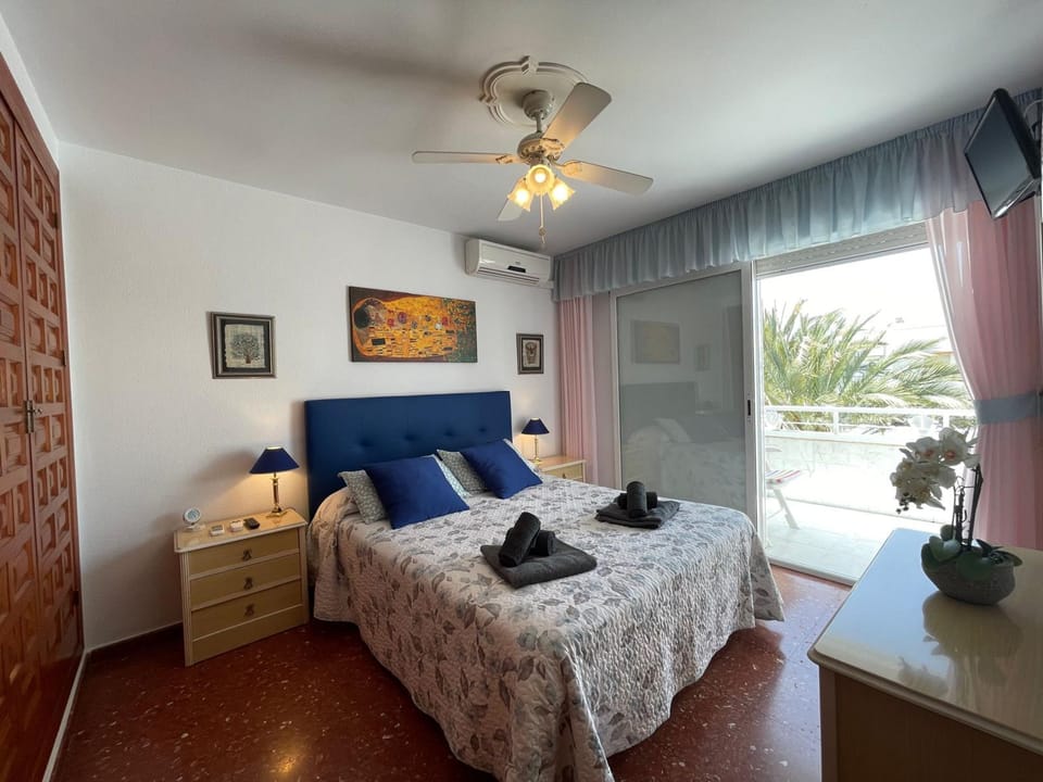 House, Smoking | 2 bedrooms