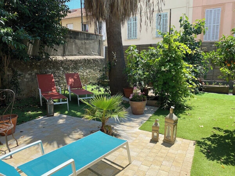 accès au jardin commun de l'immeuble