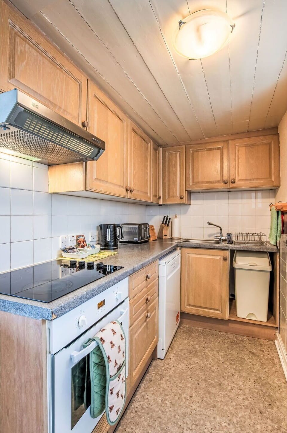 Kitchen, Kitchen Appliance, Countertop, Major Appliance, Cabinetry, Wood, Flooring, Kitchen Stove, Stove, Interior Design