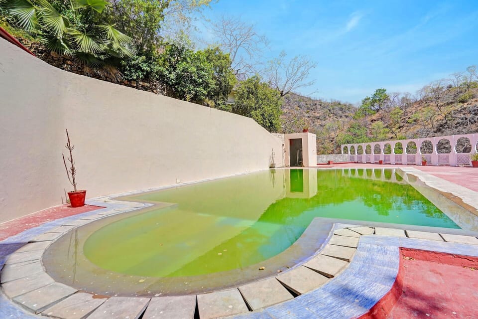 House | Pool | Outdoor pool