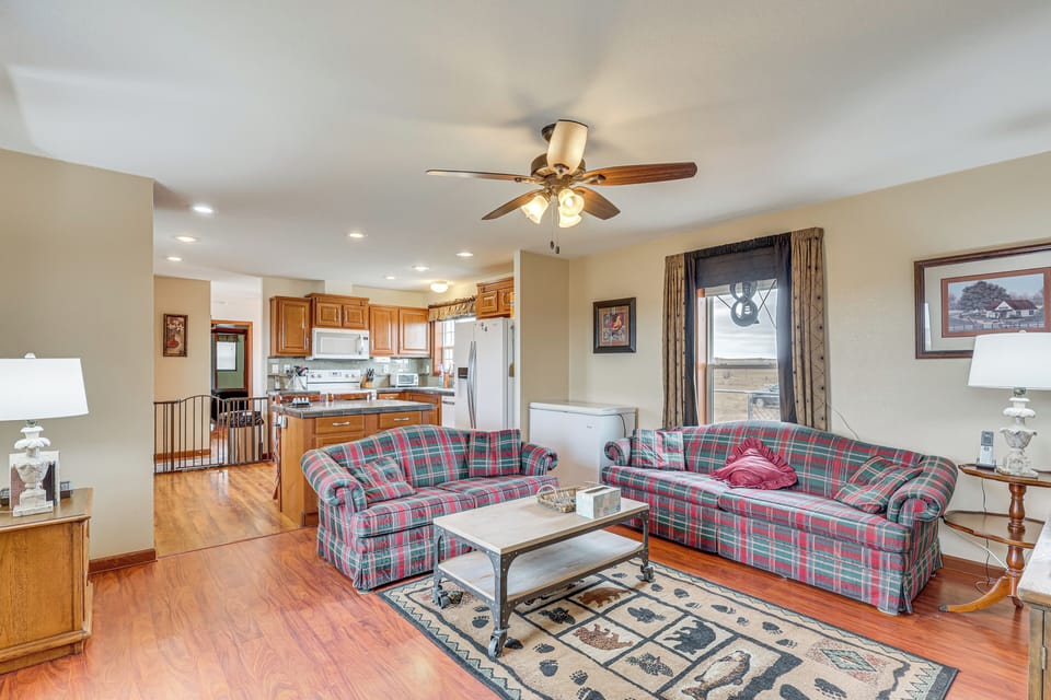 House (3 Bedrooms) | Front of property