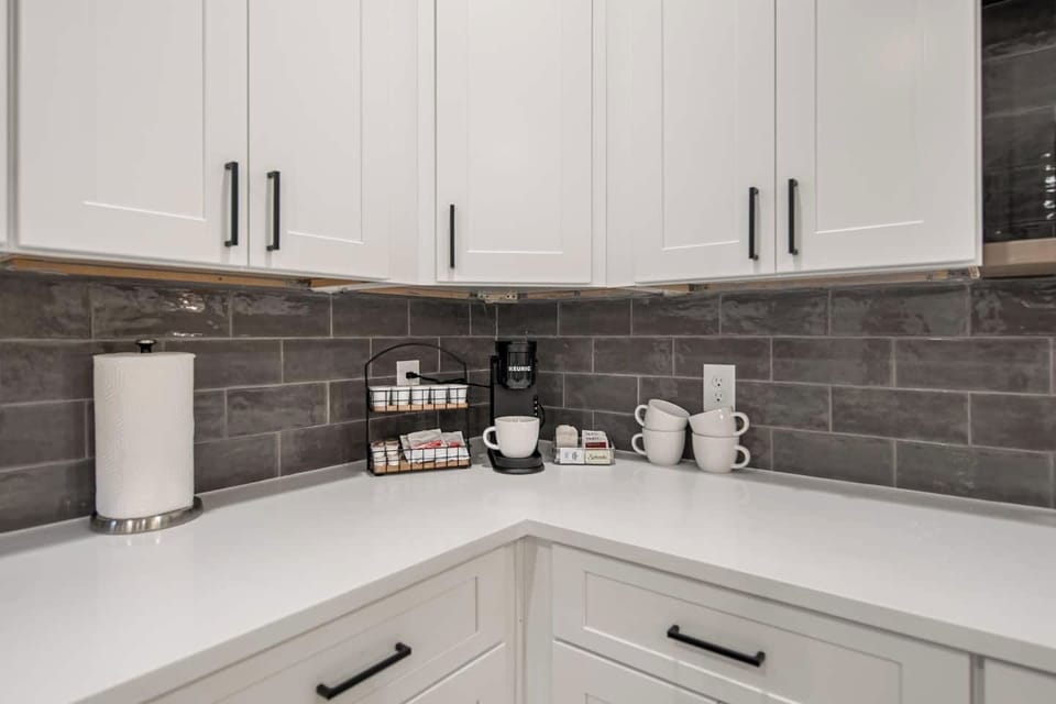 Coffee, tea, creamer, and sugar are provided throughout your stay. 