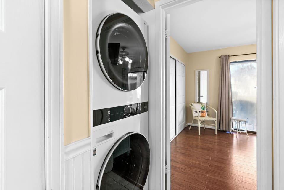 In-house Washer and Dryer - 1st Floor