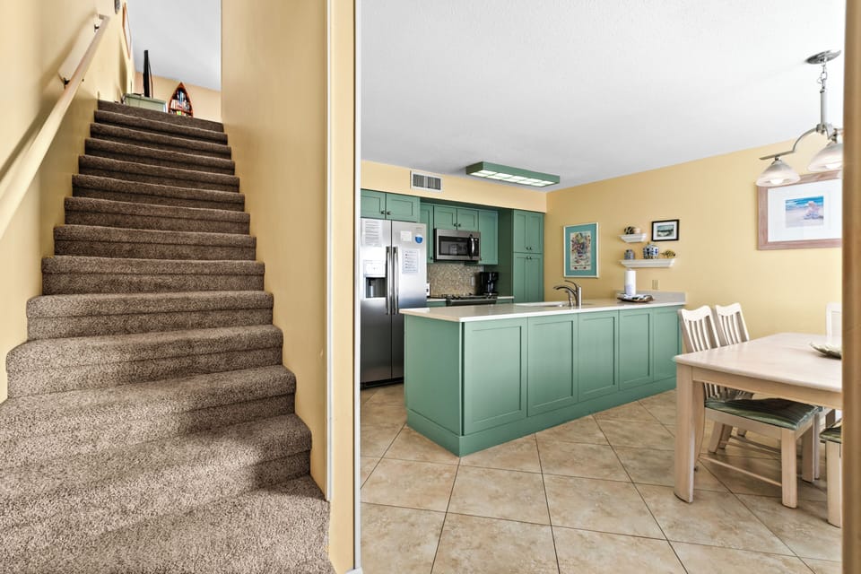 Beautiful Kitchen- 1st Floor
