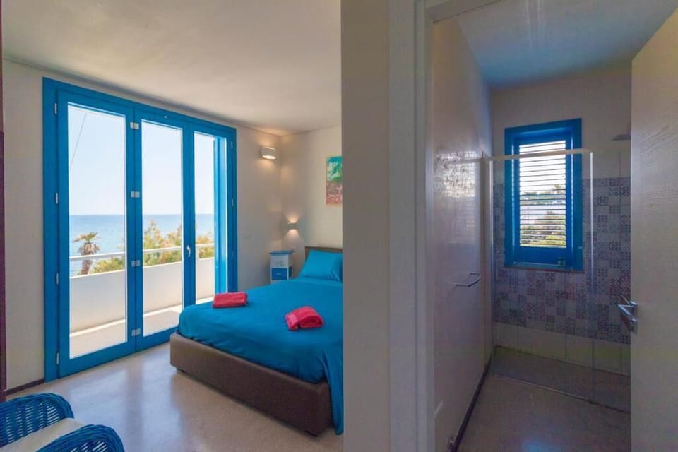 Luxury Double Room, Balcony, Sea View | Free wired internet