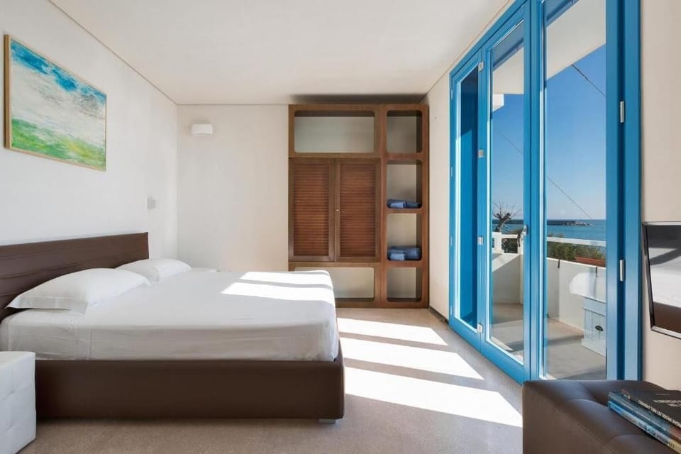 Superior Suite, 2 Bedrooms, Balcony, Sea View | Free wired internet