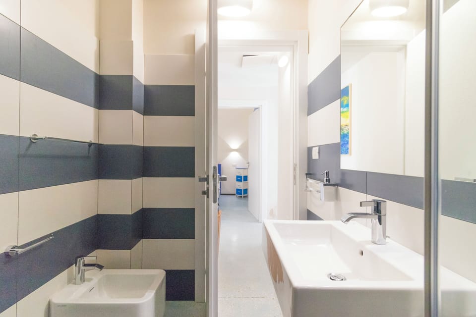 Family Room | Bathroom | Bidet