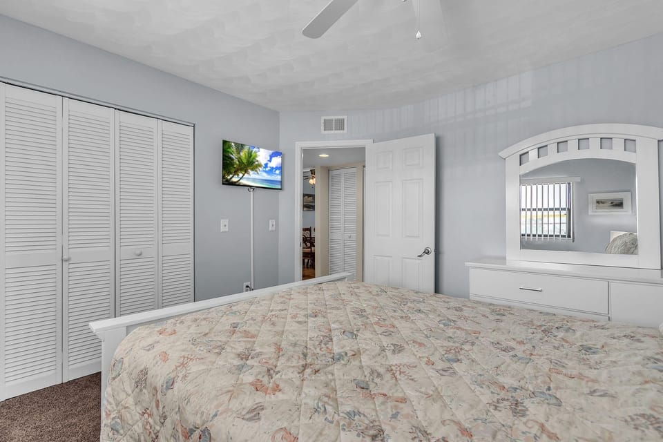 Condo, Multiple Beds (Bayshore Yacht & Tennis 205) | 2 bedrooms
