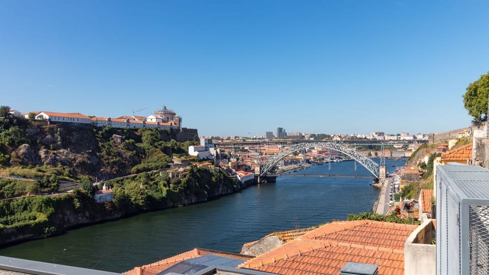 Revel in the expansive beauty of Porto from this privileged vantage point, where the river meets the city and historic charm blends with modern life. This breathtaking vista will be a constant companion throughout your visit.
